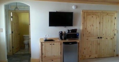 Stone Waters Inn Bellaire Екстериор снимка