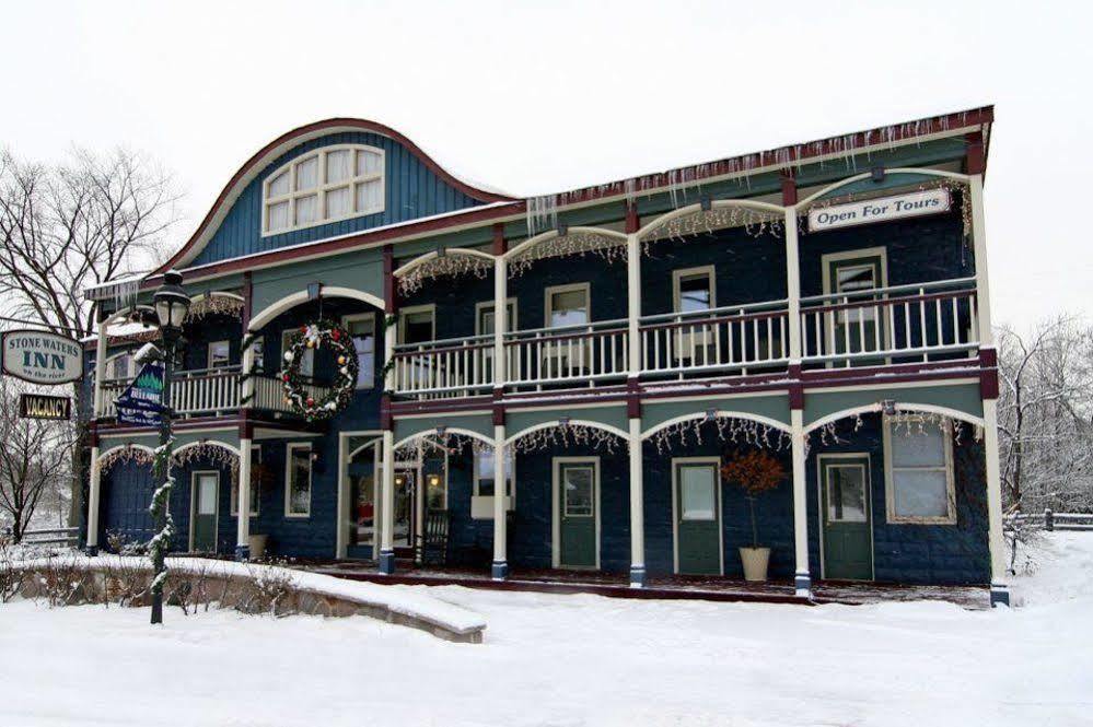 Stone Waters Inn Bellaire Екстериор снимка